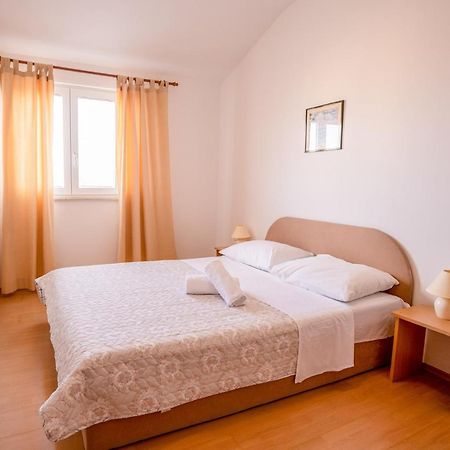 Apartments Valentin Privlaka  Exterior photo