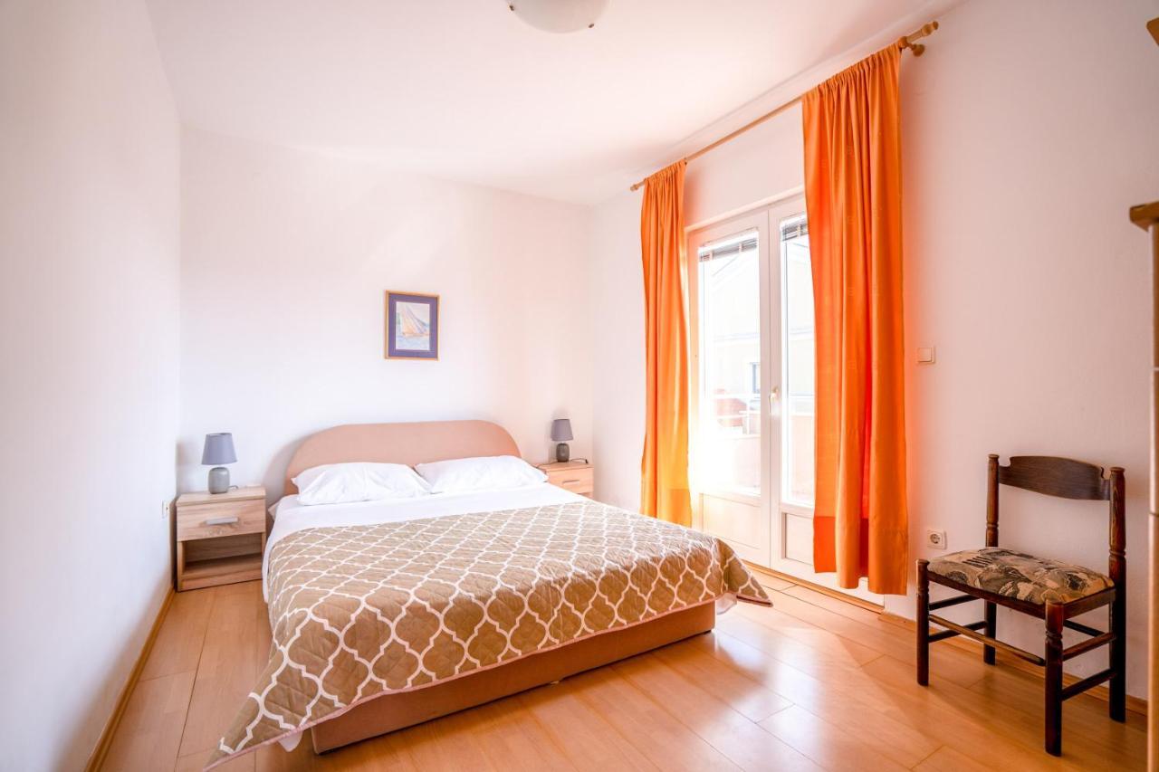Apartments Valentin Privlaka  Exterior photo